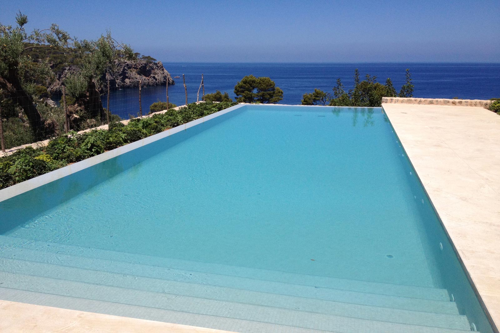 foto piscina inicio 01